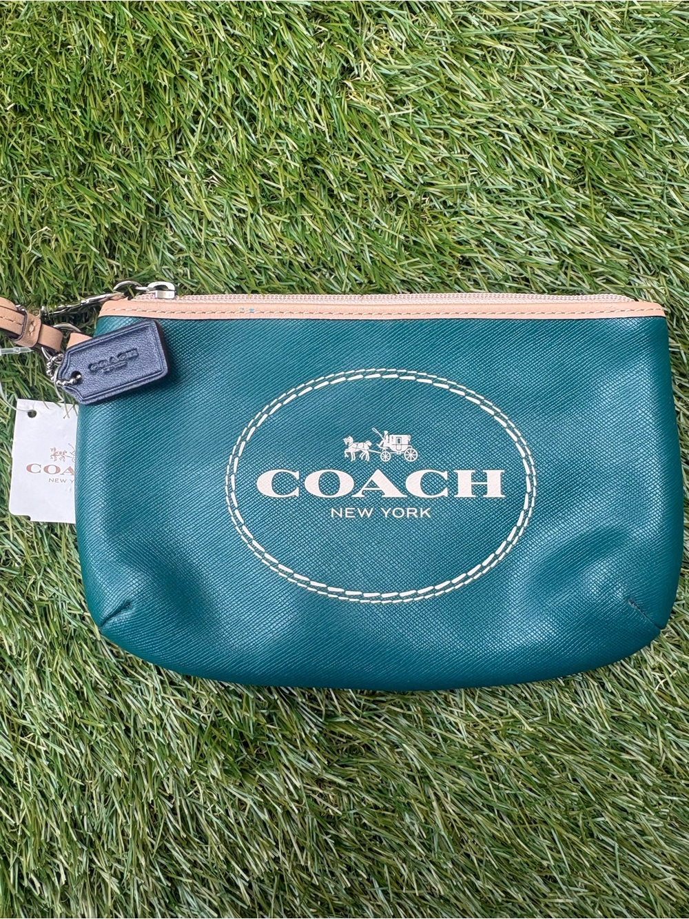 COACH Teal Leather Wristlet F51788 NWT Horse and Carriage - Picture 3 of 12
